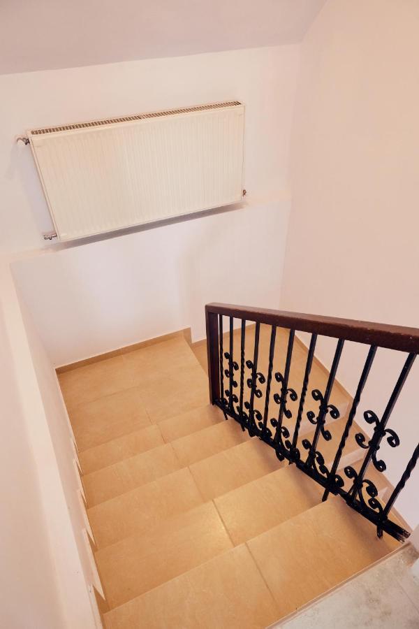 Apartament Modern Braşov Eksteriør bilde