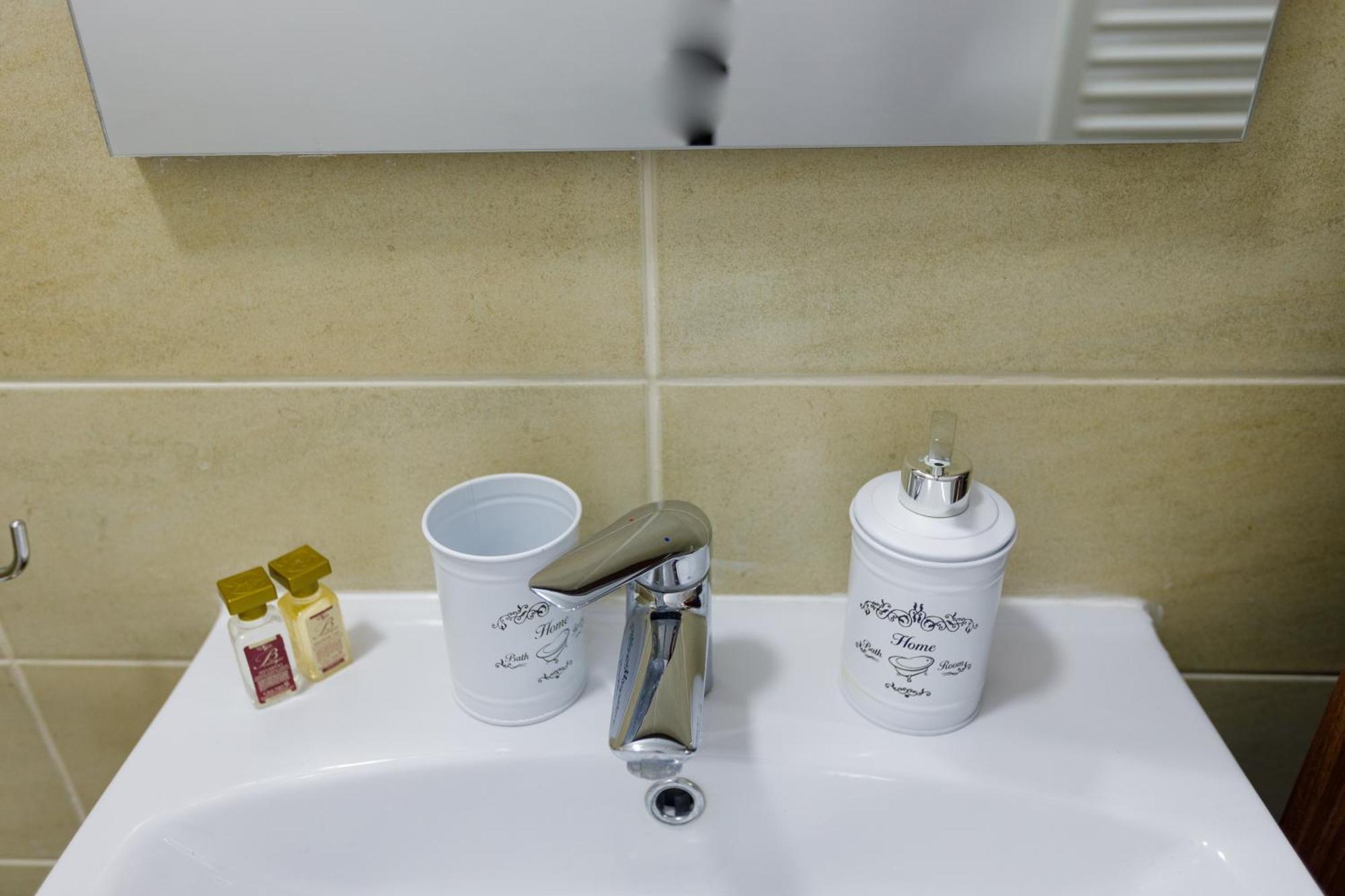 Apartament Modern Braşov Eksteriør bilde