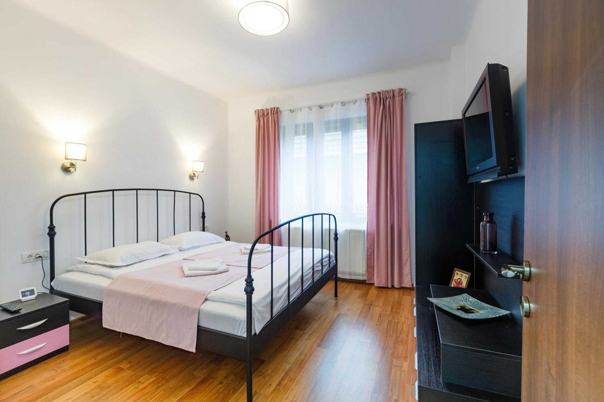 Apartament Modern Braşov Eksteriør bilde
