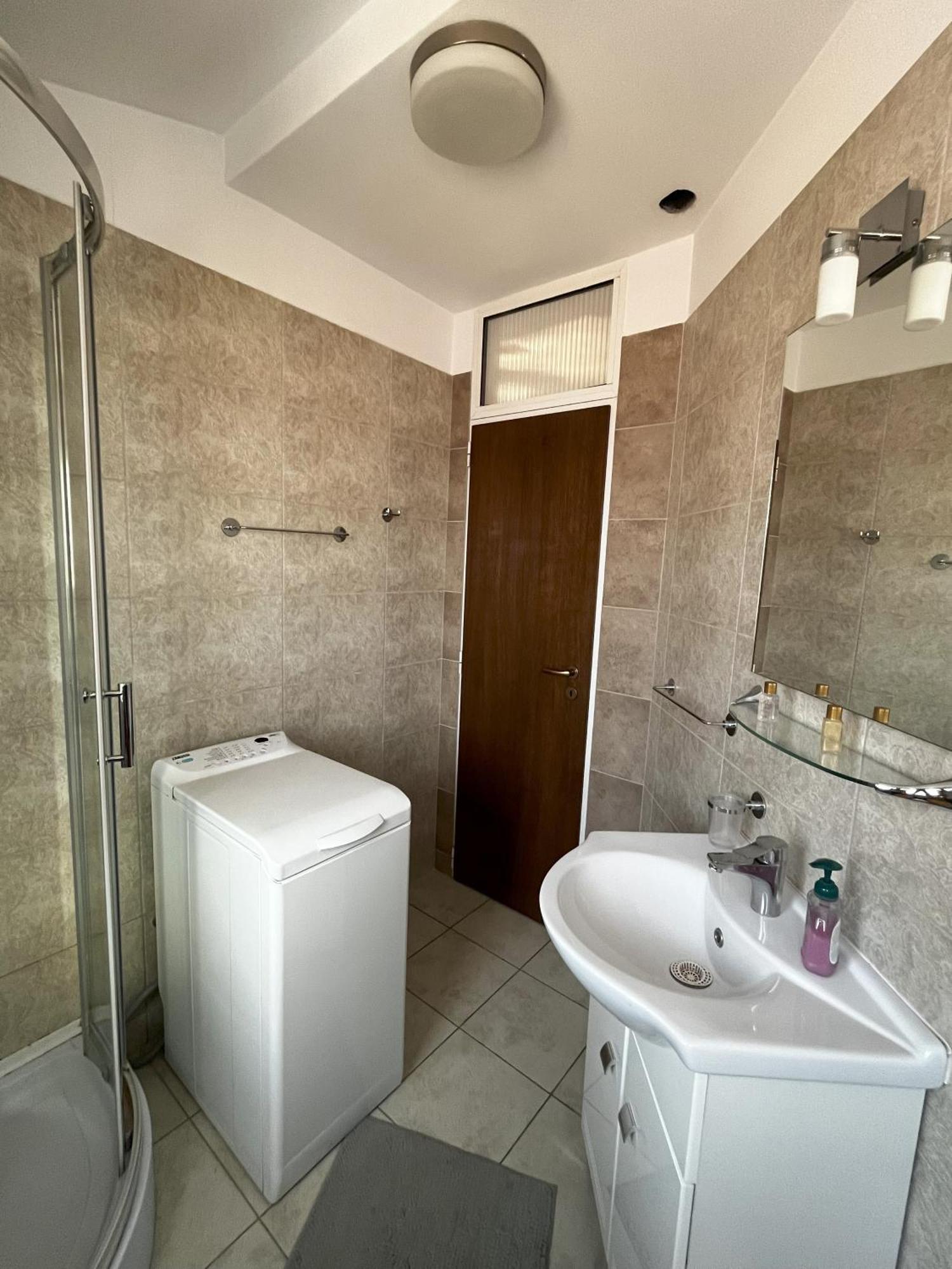 Apartament Modern Braşov Eksteriør bilde